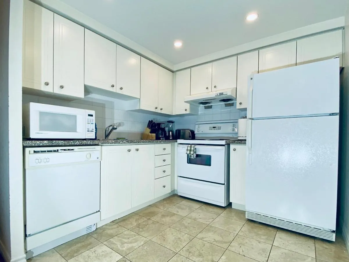 Apartment City Stay Condos - Downtown Toronto, Simcoe Street Canada